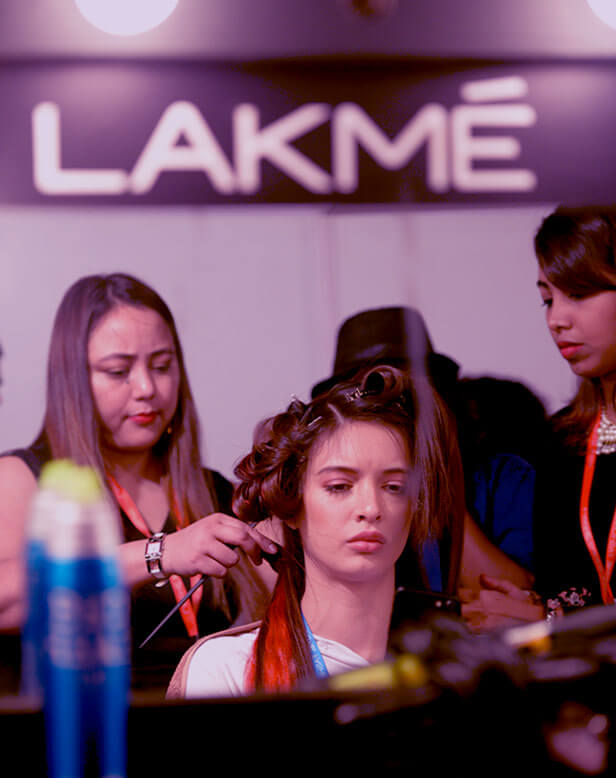 Makeup and Beautician Courses at Lakmé Academy Powered by Aptech