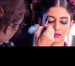 basic make up course by lakme academy